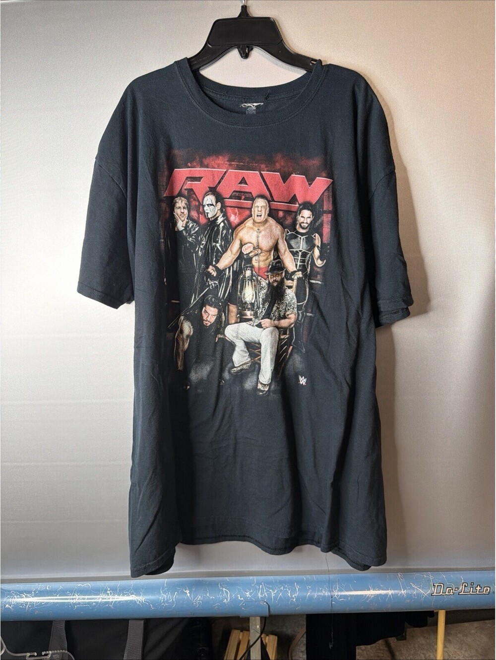 WWE RAW Mens T-Shirt XXL The Shield/Wyatt/Sting-Lesnar Wrestling